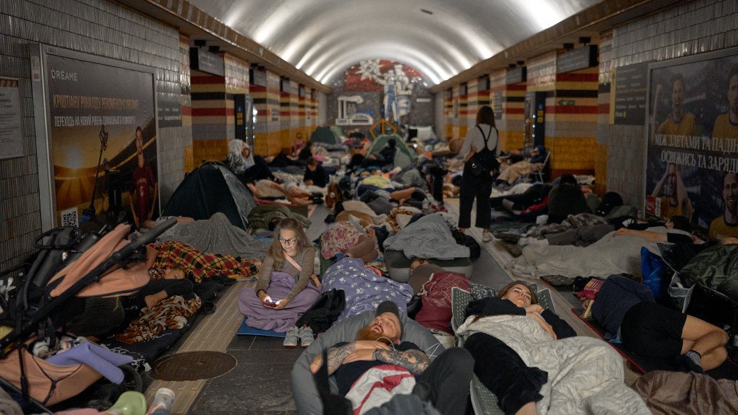 Nearly 40,000 People Shelter in Kyiv Metro Overnight, Including 2,000 Children
