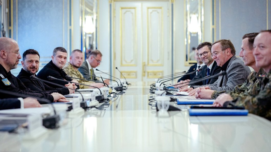 Ukraine and Germany to Speed Up Air Defense Deployment After Russian Attacks