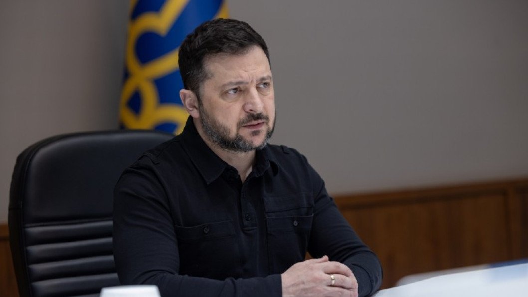 Zelenskyy: la clave para acabar la guerra es debilitar a Rusia con pérdidas masivas y presión total