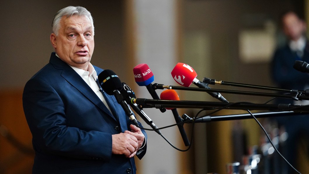 Hungary Threatens To Cut Off Gas To Ukraine In Escalating Druzhba Pipeline Standoff