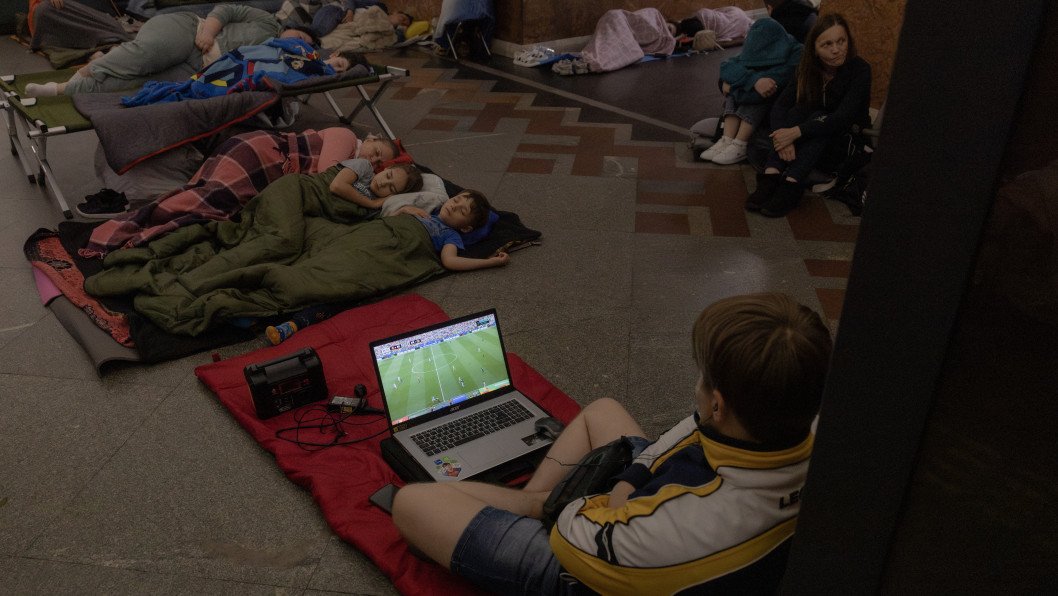 Kyiv Metro Shelters Record 52,500 People During Massive Russian Missile and Drone Attack