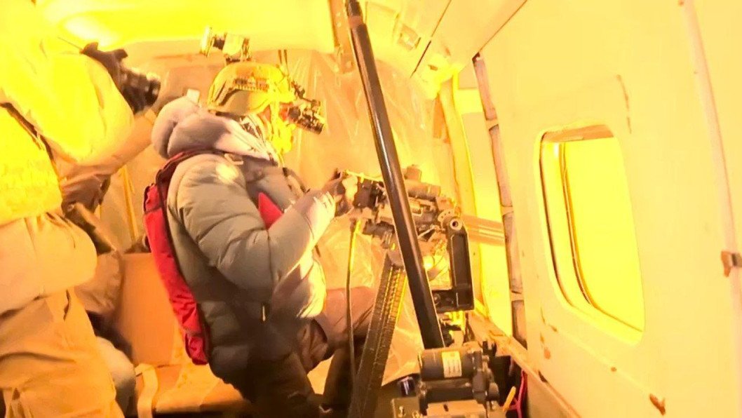 US Minigun on Ukrainian An-28 Downs Russian Shahed Drone at Point-Blank Range, Slow Motion Video