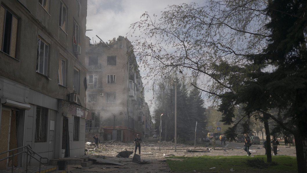 Ukraine Logs More Than 10,700 Russian Violations During Easter Truce