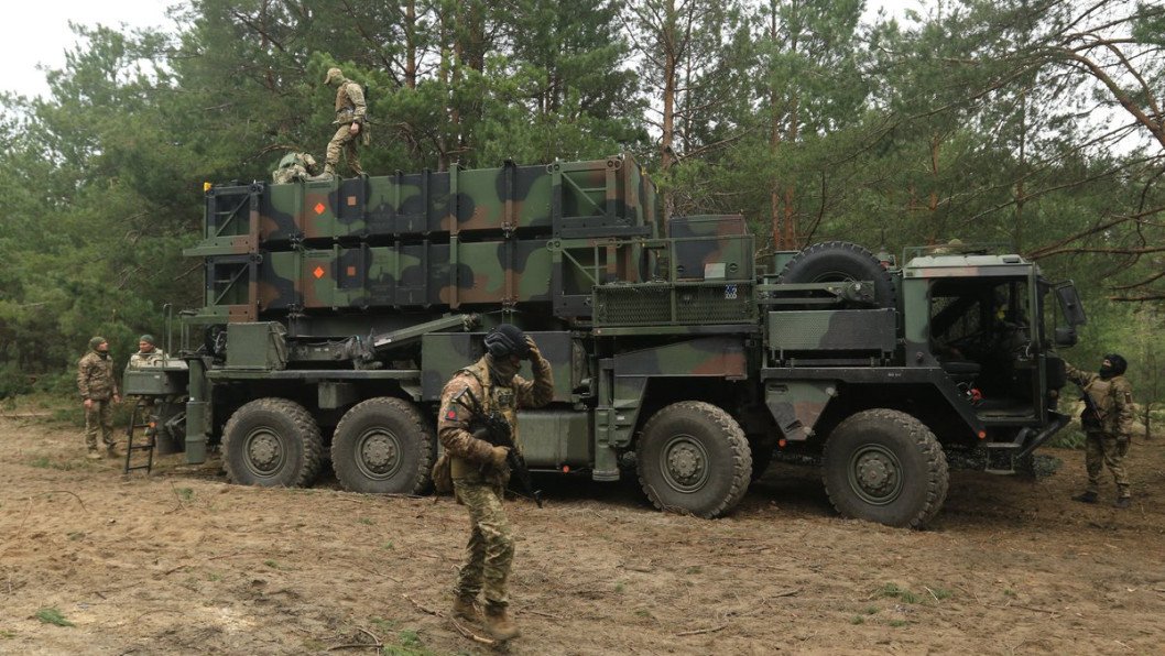 How Ukraine Uses One Patriot Missile Per Target to Stop Russian Ballistics