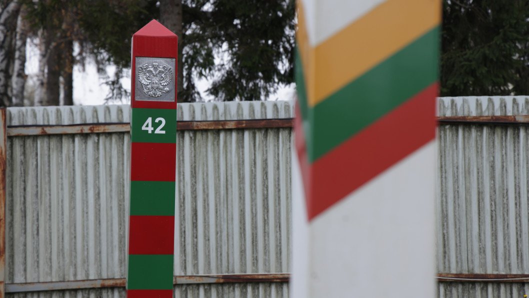 Lithuania Revokes Citizenship of 2 Nationals Fighting for Russia Against Ukraine