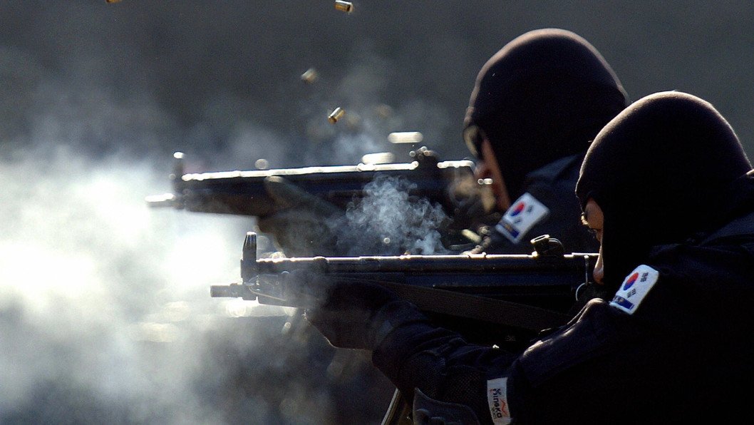 South Korea Fires Warning Shots After North Korean Troops Cross the DMZ