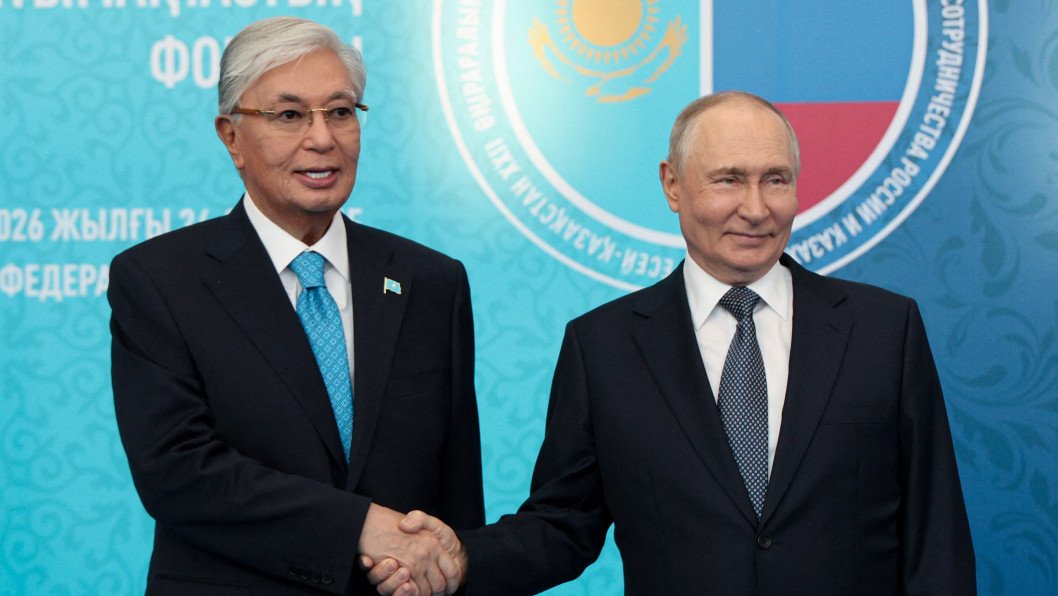 Kazakh President Tokayev Urges Putin to Freeze War Against Ukraine and Return to Istanbul Talks