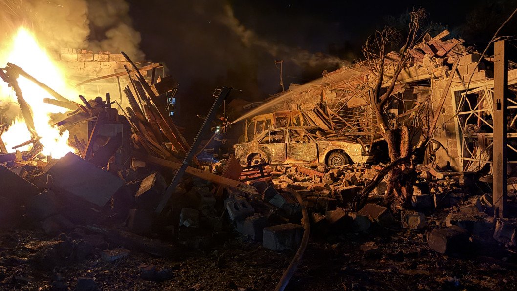 Russia Pounds Ukraine With Zircon and Ballistic Missiles, 120 Drones—6 Killed in Zaporizhzhia