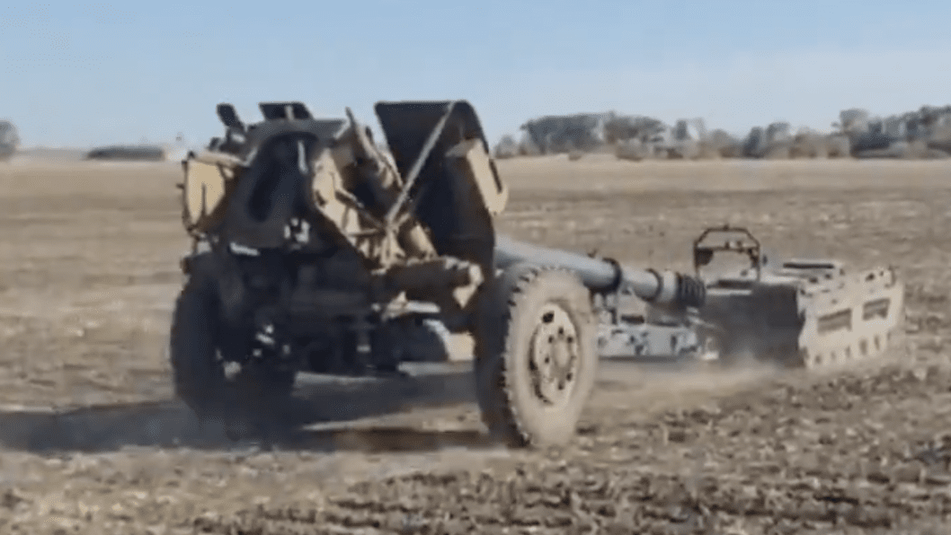 Russia’s “Courier” UGV Pulls 3-Ton Howitzer, But Terrain and Power Issues Limit Battlefield Use