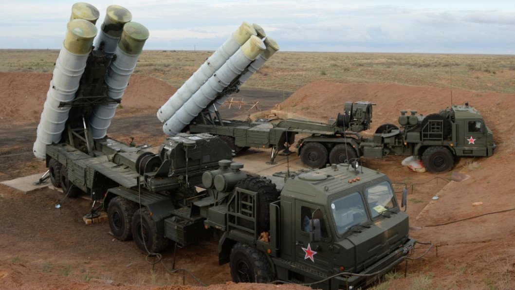 Moscow Eyes Arms Market Comeback With S-500 and Tanks No One Wants