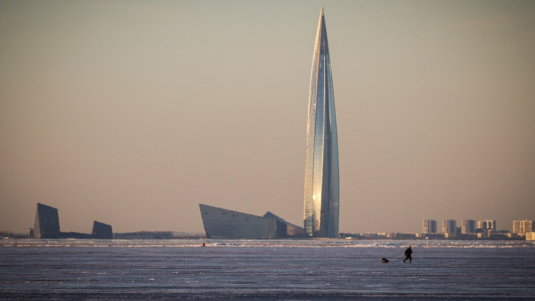 Russia’s Gazprom to Make Washing Machines as $10 Billion Losses Push It Out of the Gas Business