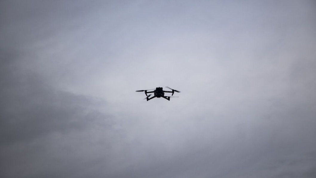Avistamientos sospechosos de drones en el norte de Alemania desencadenan investigaciones por espionaje