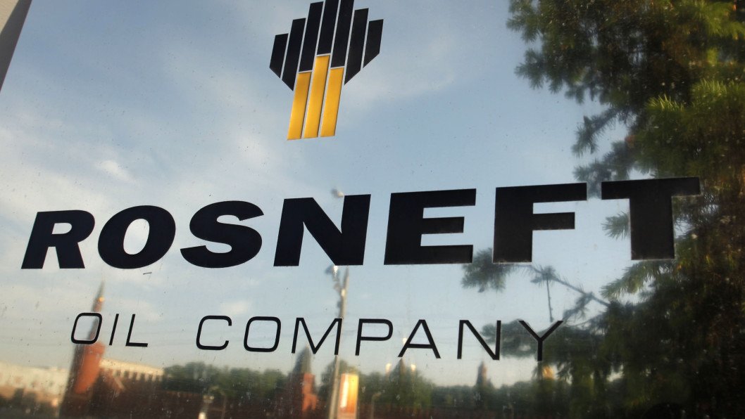 US Imposes Sweeping Sanctions on Russia’s Rosneft and Lukoil, Cancels Trump-Putin Summit