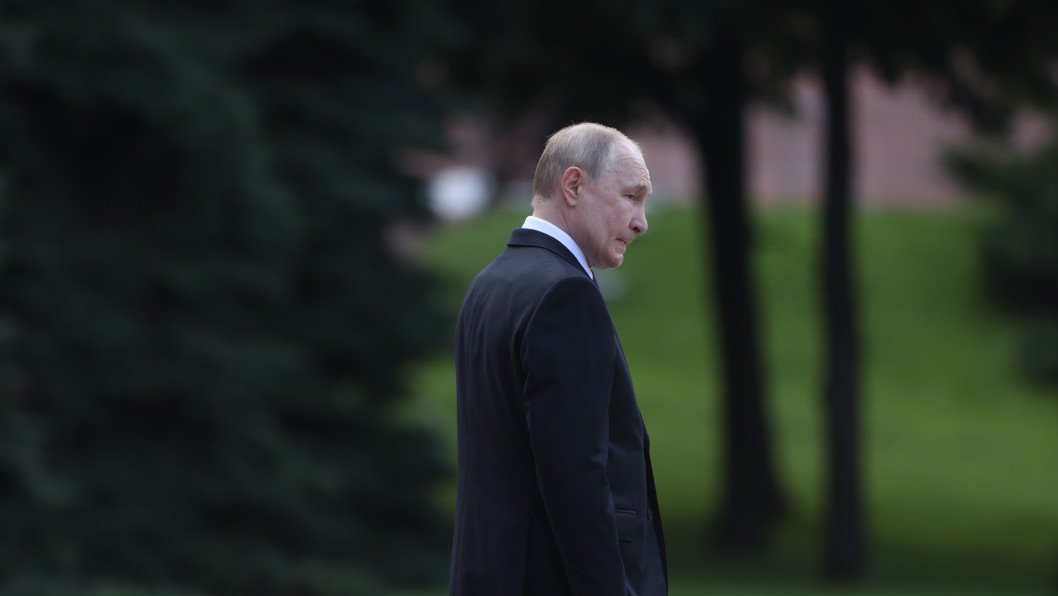 Putin Alleges Drone Strike—Trump Says It Could Be Fake, US Congressman Calls Him a “Boldface Liar”