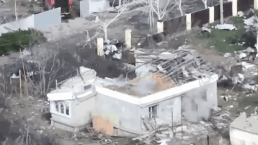 Ucrania rescata a dos soldados capturados usando solo drones