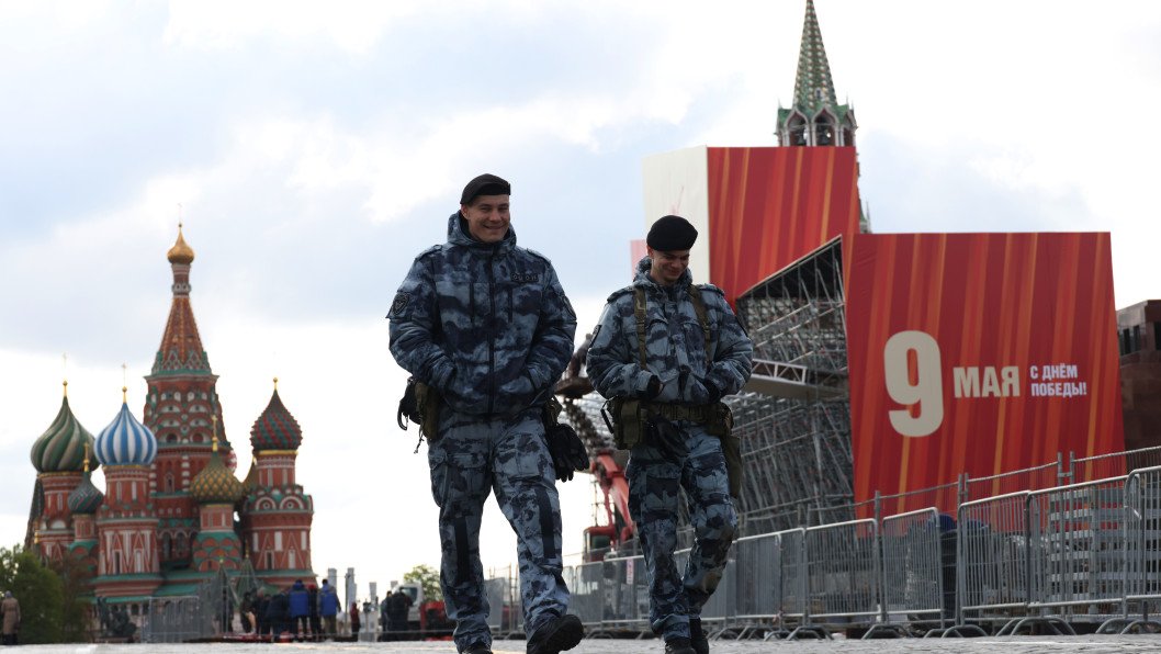 Internet Blackout Hits Moscow as Victory Day Air Parade Rehearsals Begin