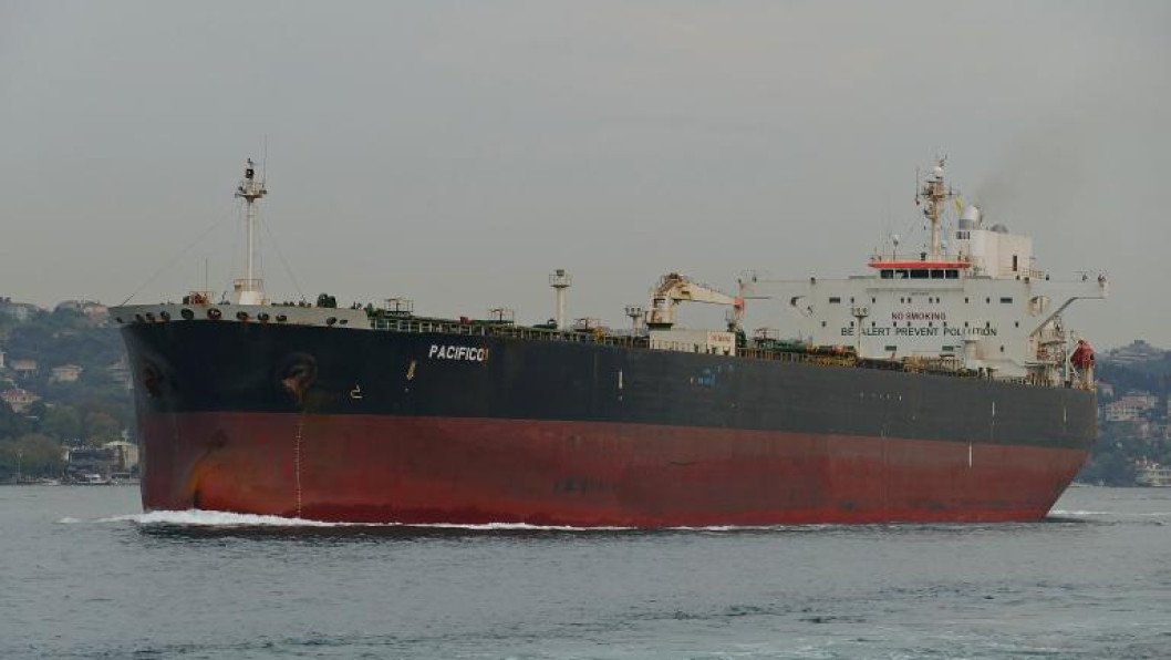 Sanctioned Russian Oil Shipment Takes Secretive, Stop-and-Swap Route Toward China