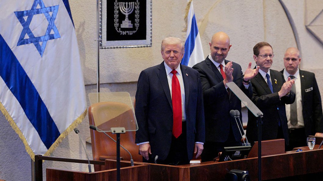“Let’s Focus on Russia”: Trump Pledges to Prioritize Ending Ukraine War in Knesset Speech