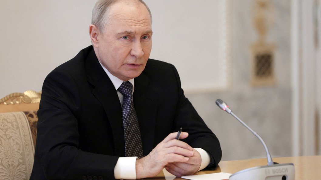 Putin Says Resumed Trilateral Talks Will Address “Europe’s Security Architecture”