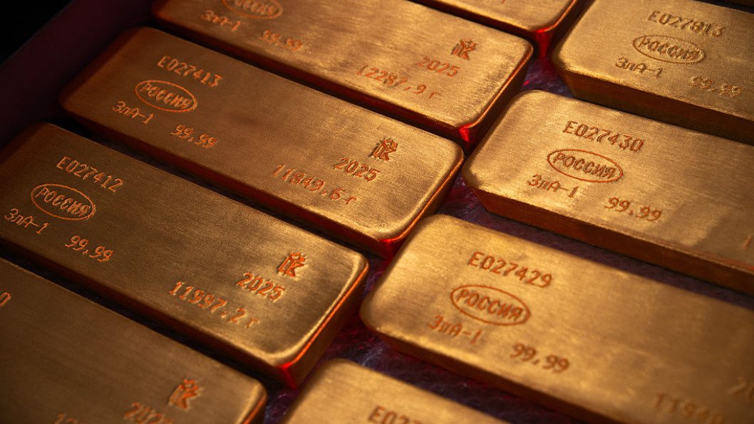 Russian Gold Imports to Hong Kong Reach Record 100 Tonnes Amid Western Sanctions