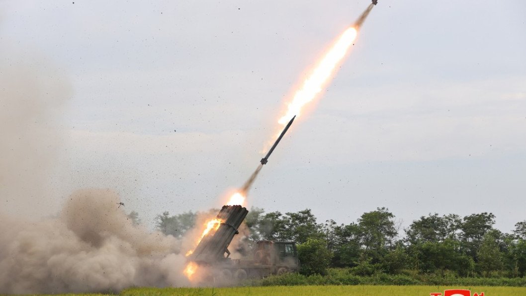 GMLRS Strike Takes Out North Korean M-1991 in Kursk—First Confirmed Strike Caught on Video