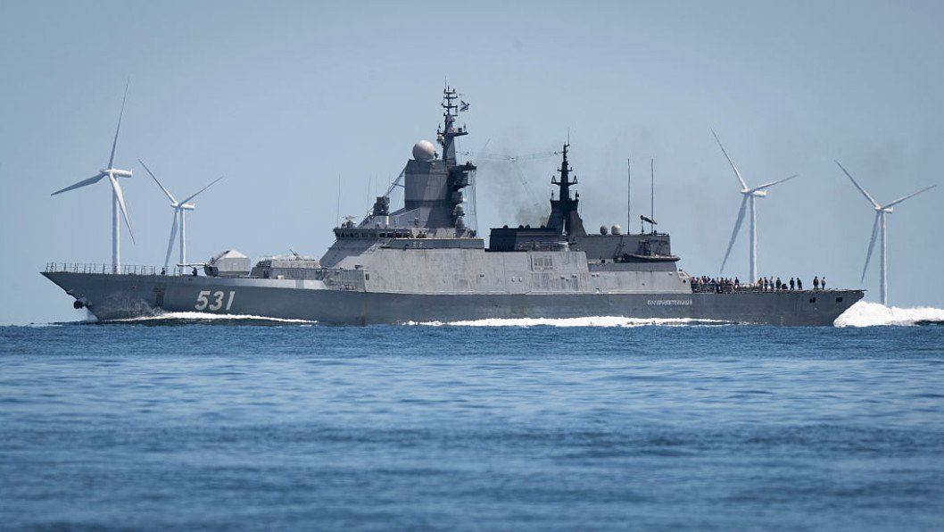 Russian Warship Known for Escorting Shadow Fleet Tankers Intercepts Danish Sea Drone