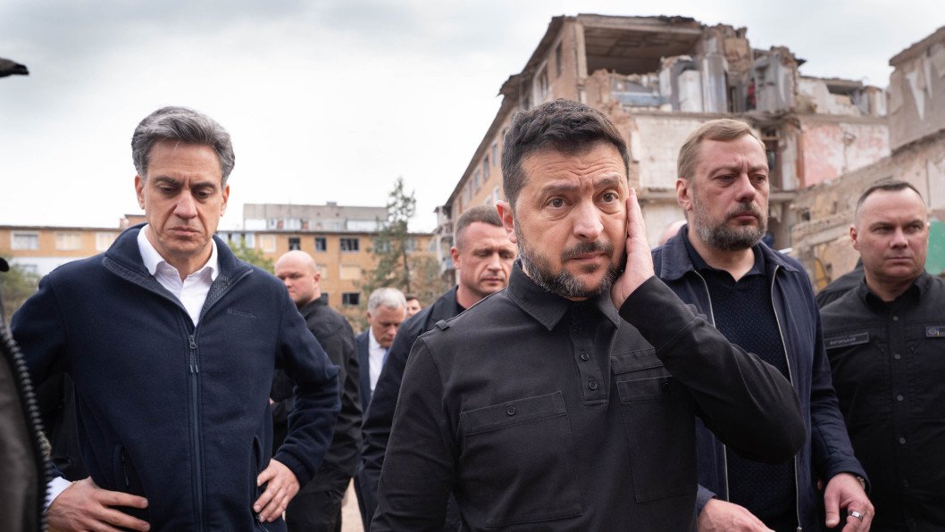 Russia’s Ballistic Attack on Kyiv Shows the Real Cost of Trump-Putin Diesel Deal, Zelenskyy Says