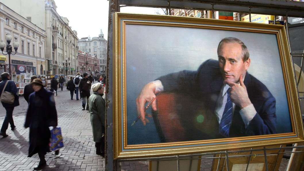 Kremlin Uses Secret Polling Network to Track War Support and Putin Approval