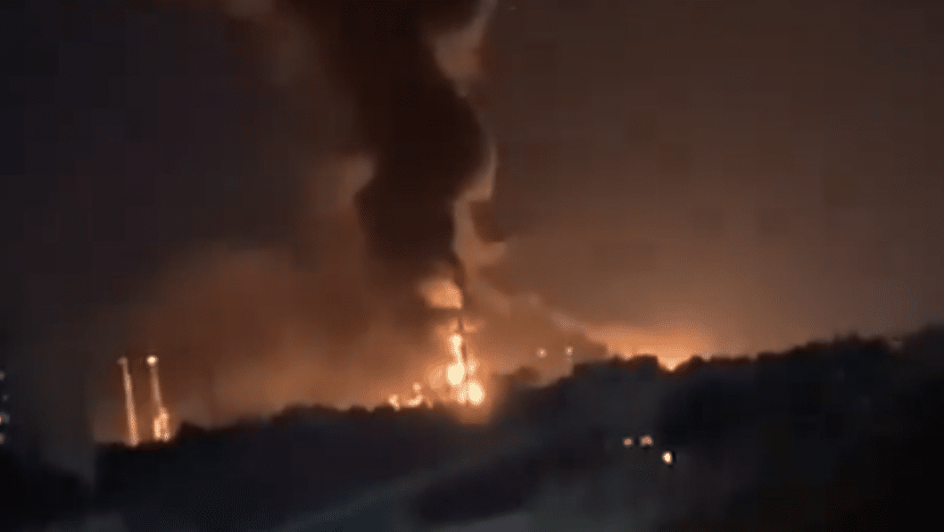 Major Russian Oil Hub in Saratov Erupts in Flames After Overnight Drone Strike