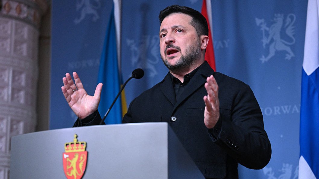 Zelenskyy Says Starshield Limits Remain as US Restores Missile Intelligence Sharing