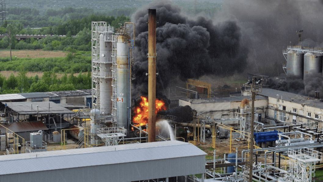 Ukraine Shuts Down Lukoil’s Refinery, Leaving Russian Fuel Shipments in Limbo
