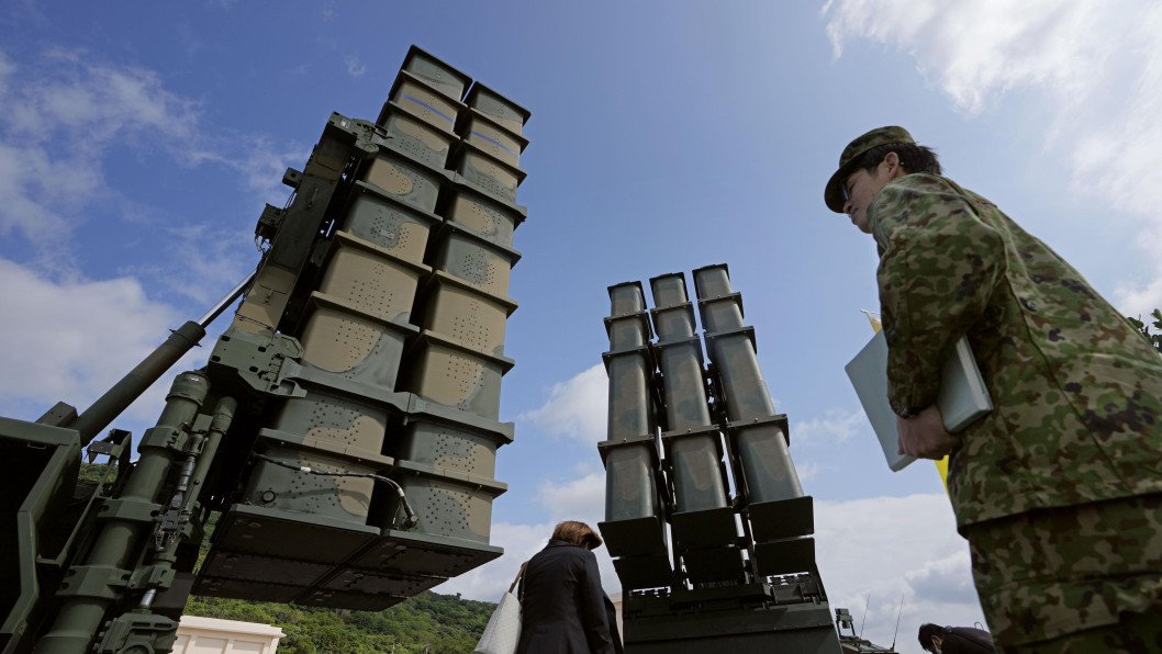 Japan Eases Arms Export Ban, Opening Weapons Supply Path for Ukraine’s Allies