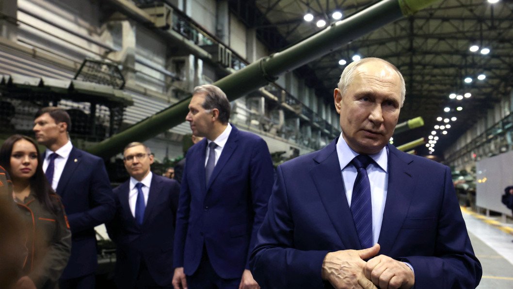 How a Czech Company Kept Russia’s Tank Factories Running During the War