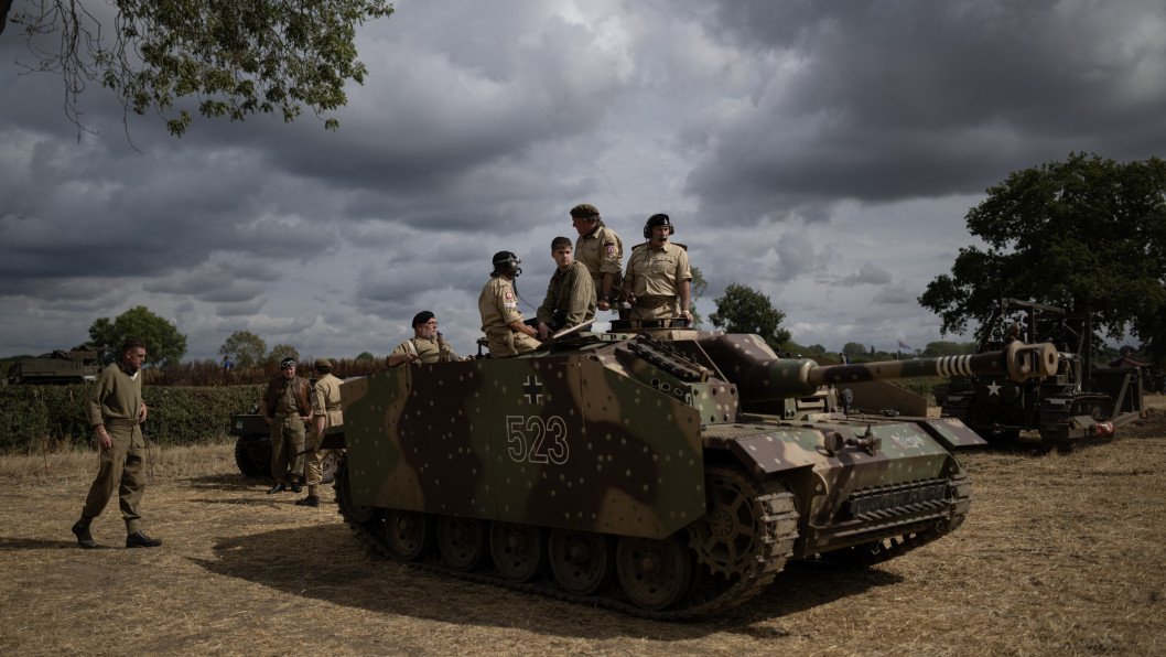 UK Plans to Send Troops to Ukraine After War Ends, Defense Secretary Confirms