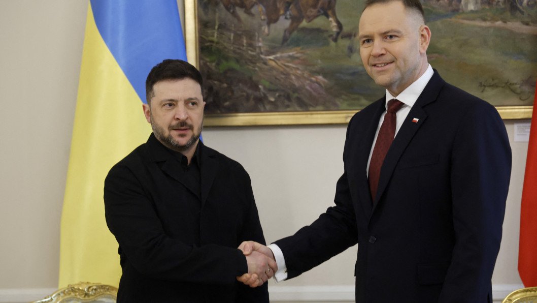 Zelenskyy and Nawrocki Hold First Meeting After Polish Award Controversy