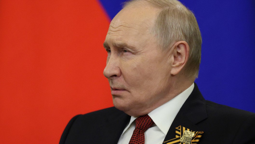 Putin Warns Armenia It Could Face “Ukraine Scenario” Over EU Ambitions