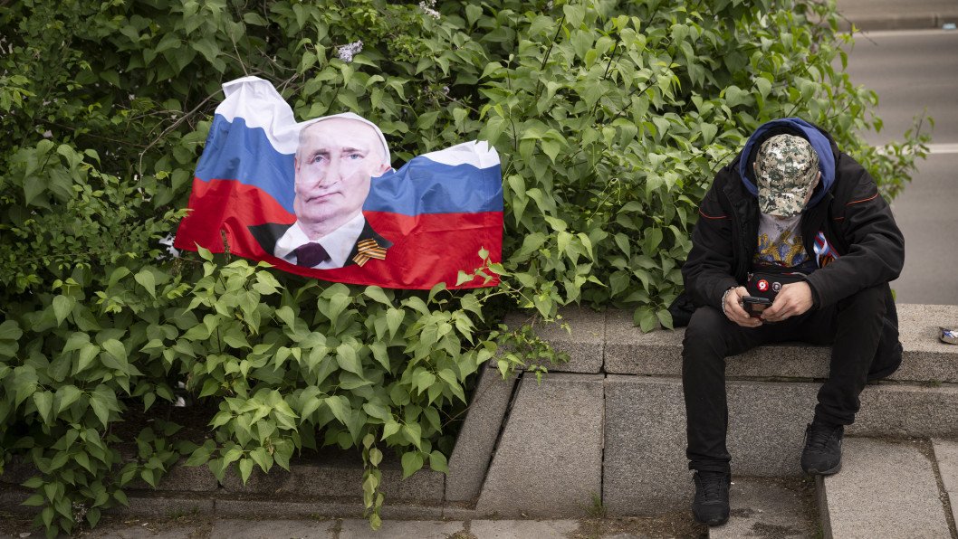 Russia Uses Mafia-Style Networks for Sabotage and Violence Across Europe, Spiegel Reports