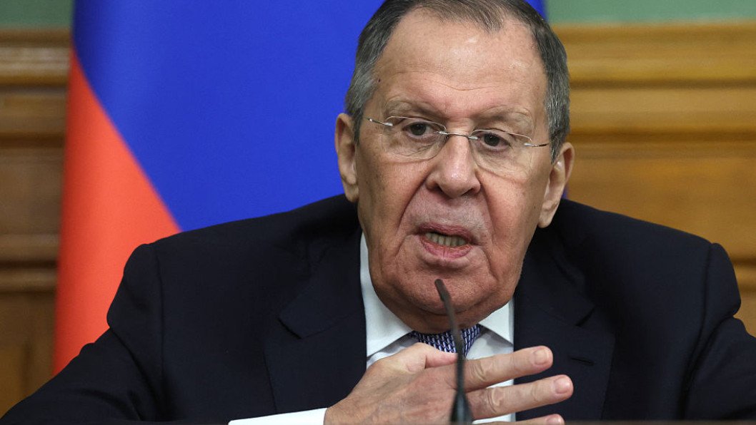 Russian FM Lavrov Claims Europe Is Preparing a Physical Military Attack Against Russia