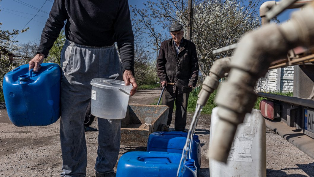 260,000 People in Northern Donetsk Left Without Water After Russian Shelling