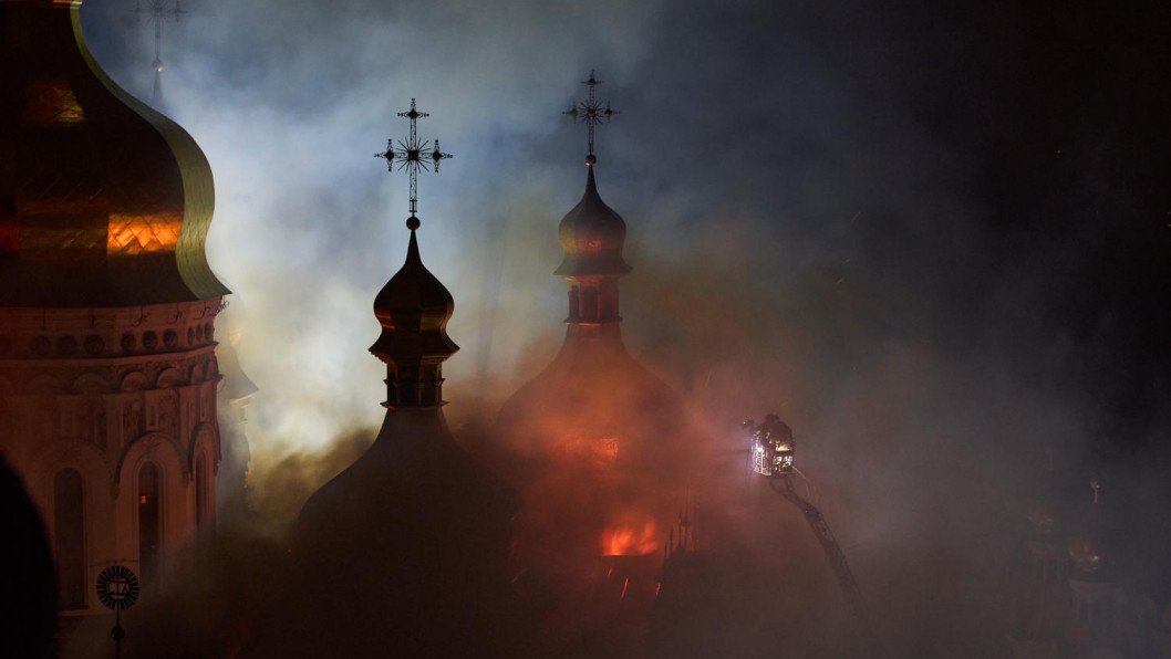 Massive Russian Strike on Kyiv At Least Kills Five, Injures Dozens, Ignites Fire at Historic Pechersk Lavra Monastery