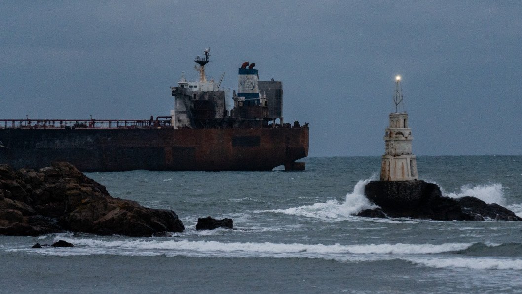 EU Hits Russia’s Shadow Fleet and Cyber Networks With New Sanctions
