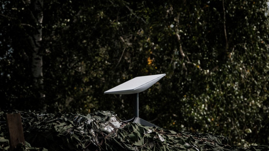 Global Starlink Failure Temporarily Shuts Down Ukraine’s Military Comms