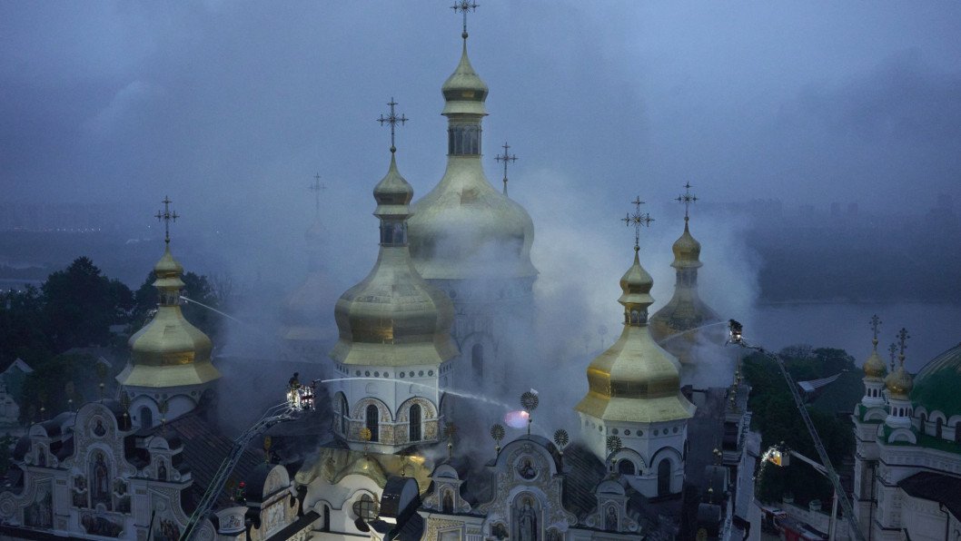 80% of Uspensky Cathedral Roof Damaged After Russian Drone Strike on Kyiv-Pechersk Lavra Complex