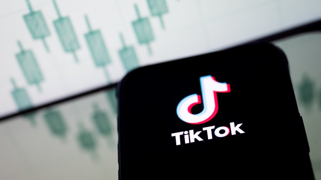 How Brazil’s TikTok Stars Helped Russia Recruit Young Women for Suicide Drone Factories