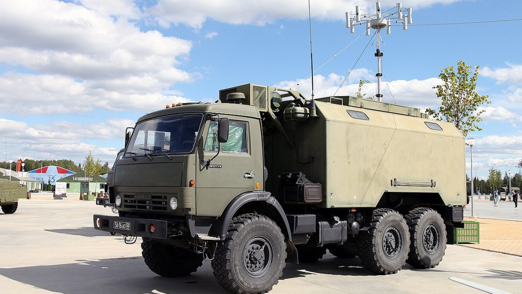 Fire in Voronezh Destroys Two Russian EW Systems Destined for the Frontline, Video