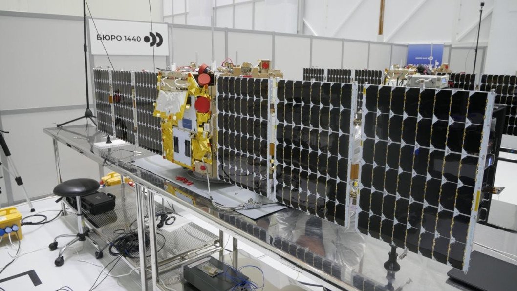 Too Little, Too Late? Russia Launches 16 Satellites to Rival Starlink’s Thousands-Strong Constellation