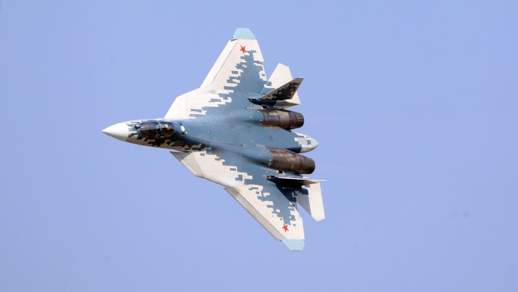 Russia Deploys Su-57 Stealth Fighters Over Ukraine in Bid to Prove Combat Readiness