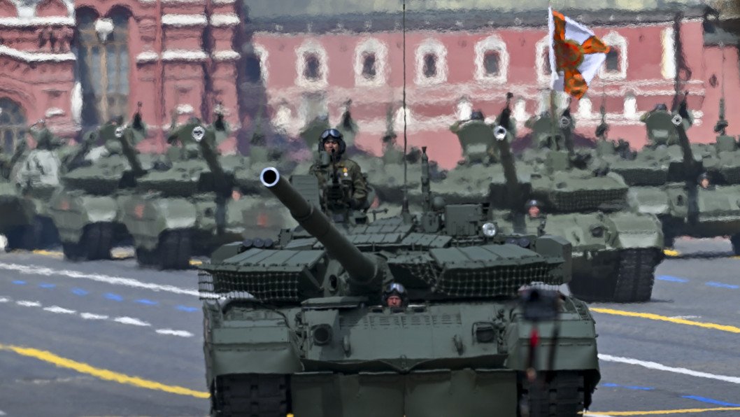 Russia Gears Up for NATO Fight—Plans 2,500 Missiles, Hundreds of Tanks, and Dozens of Warplanes