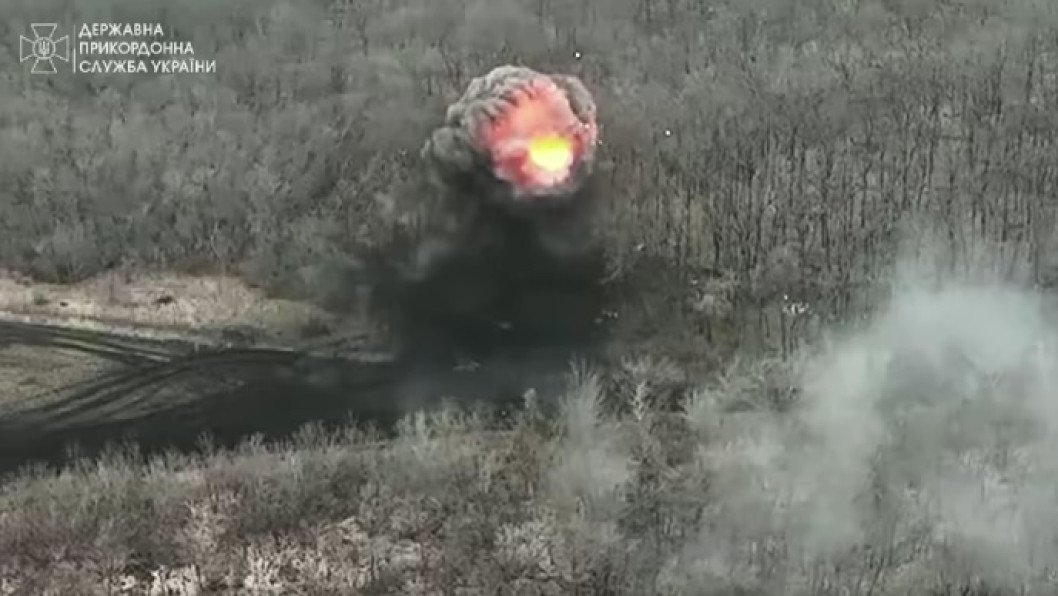 Ukraine Destroys Russian Military Warehouse in Kursk, Neutralizes Russian UAV Crews