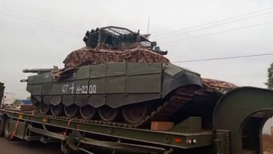 Recently Spotted Russian Military Column in Mali Outguns Entire Malian Army